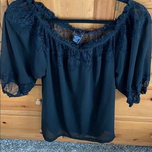 Sheer baby doll blouse Sz M